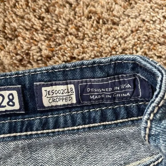 Miss Me brand Classic Blue Cropped Women's Jeans distressed Y2K ships fast!!! 28 - Picture 6 of 9